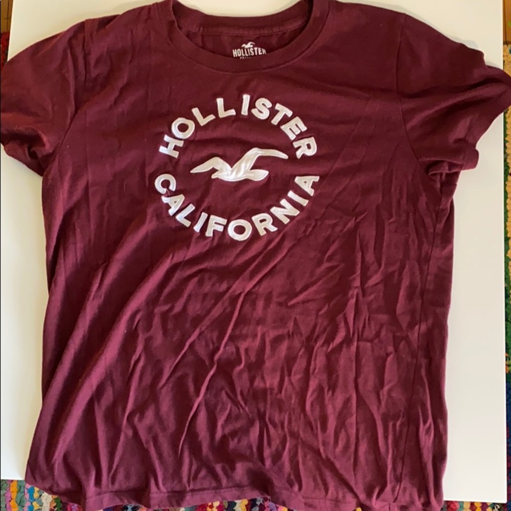 Maroon hollister shirt, size medium